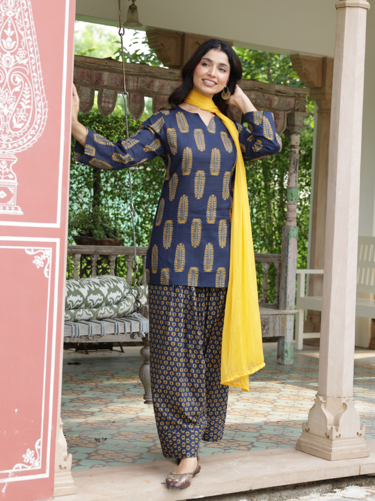 Noor Navy Blue Cotton Farshi Salwar Suit Set