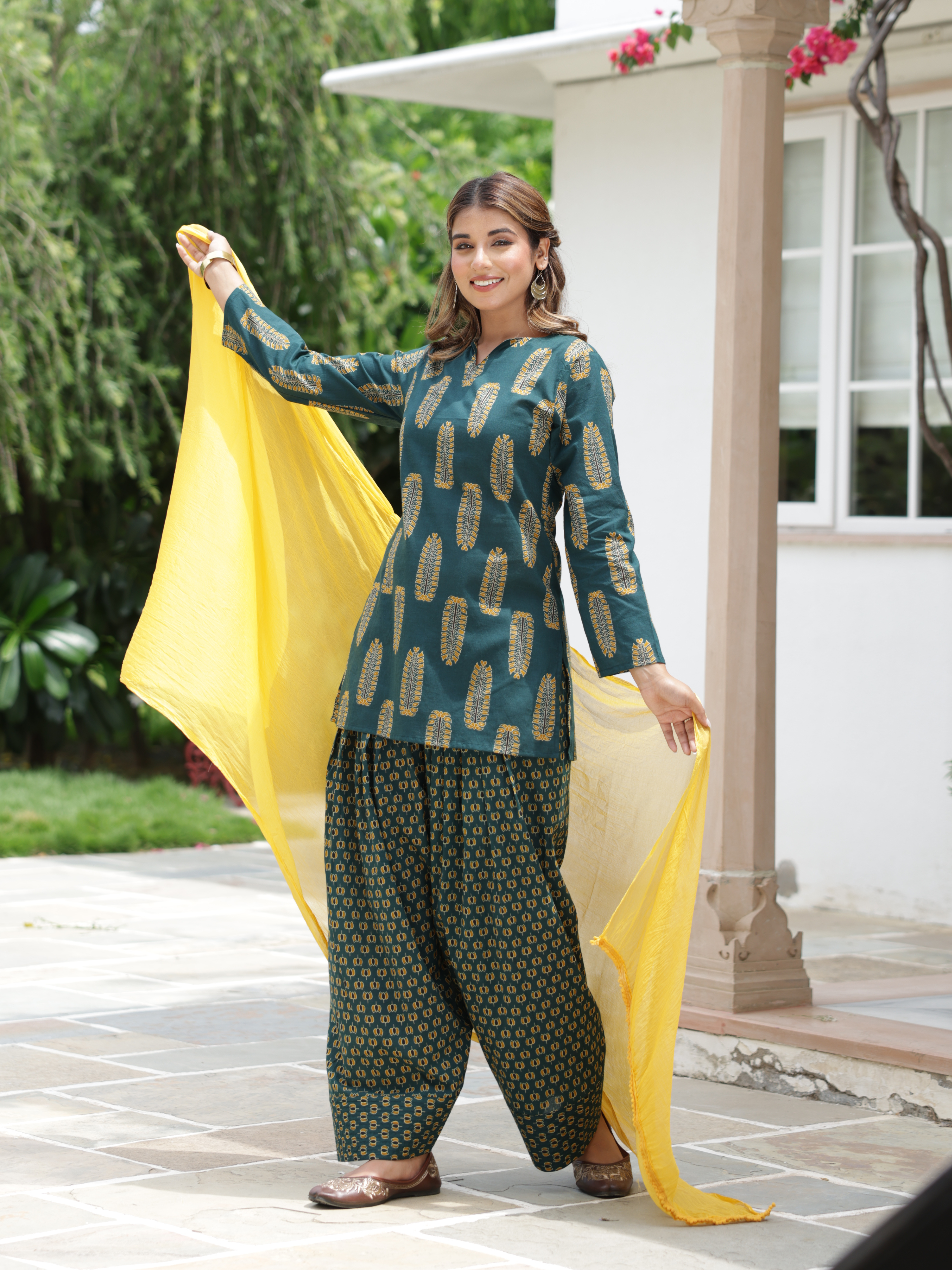 Ziya Bottle Green Cotton Farshi Salwar Suit Set
