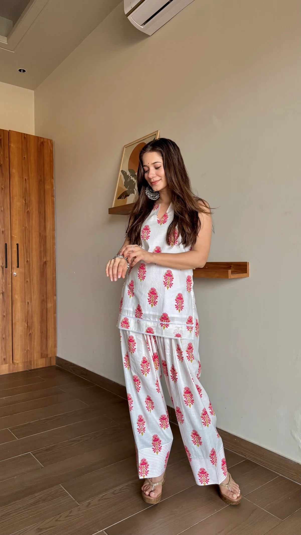 Ivory Red Mughal Buti Cotton Farshi Salwar Set